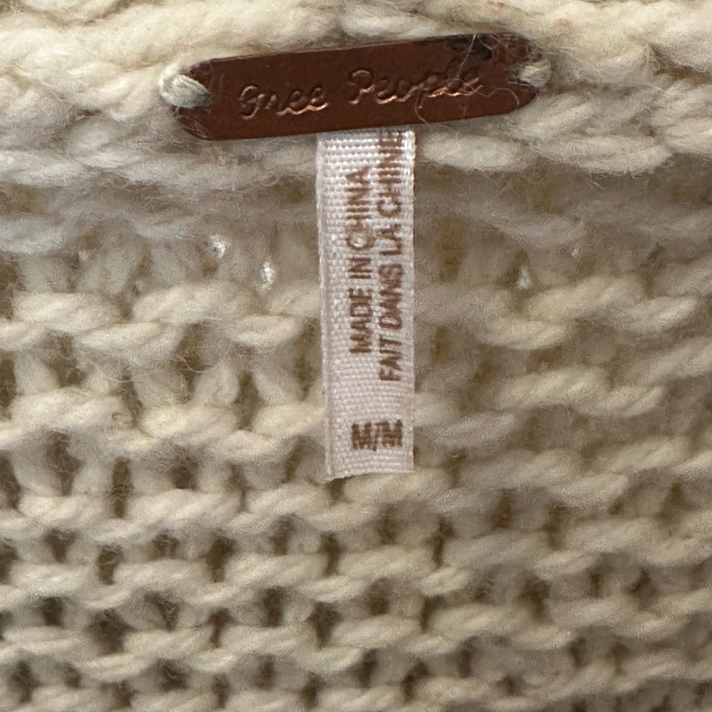 Free People Cable Knit Hooded Sweater Vest Women Size M Hiking Cabin Western - Picture 3 of 9